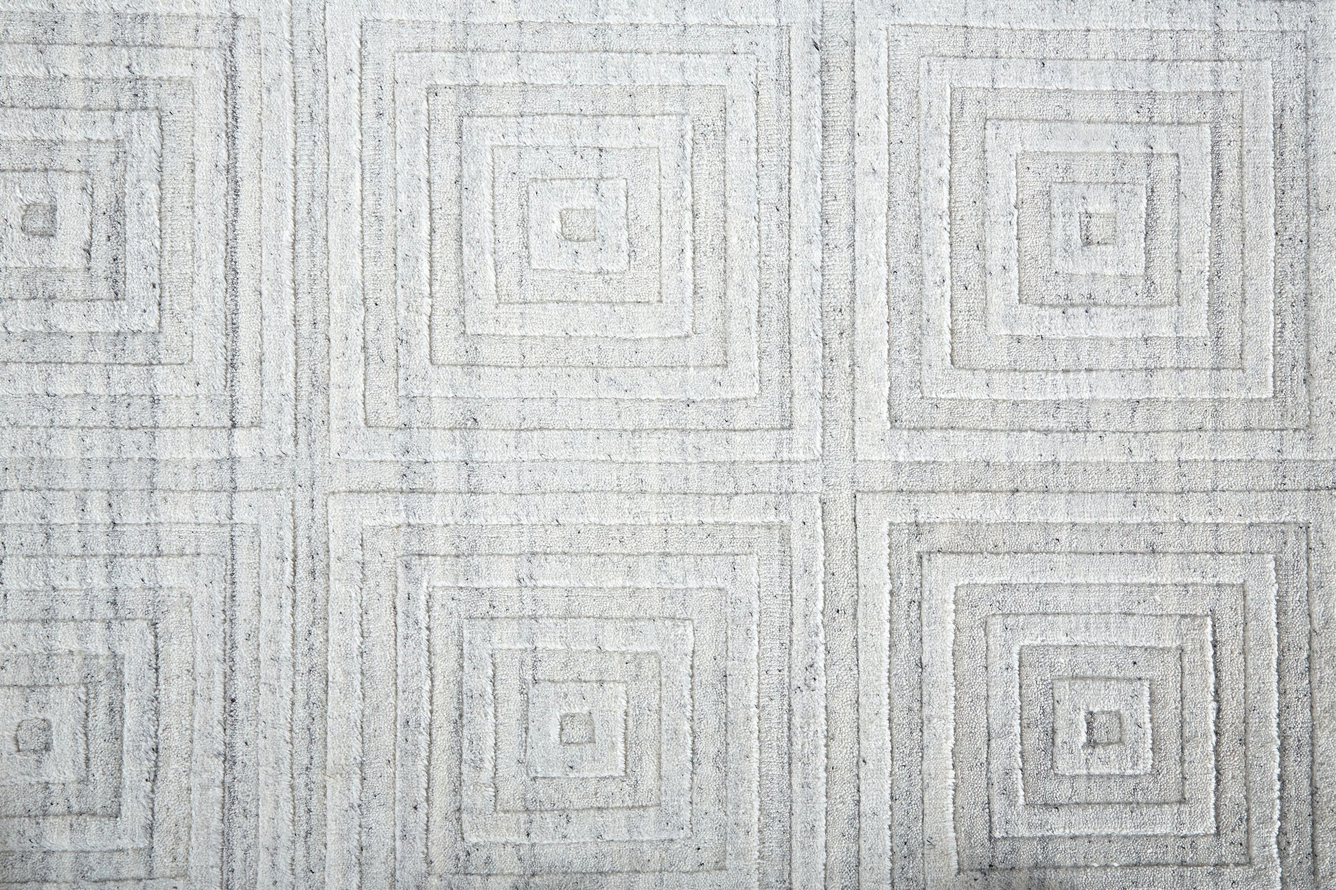 Feizy Redford 8670F White/Silver Area Rug