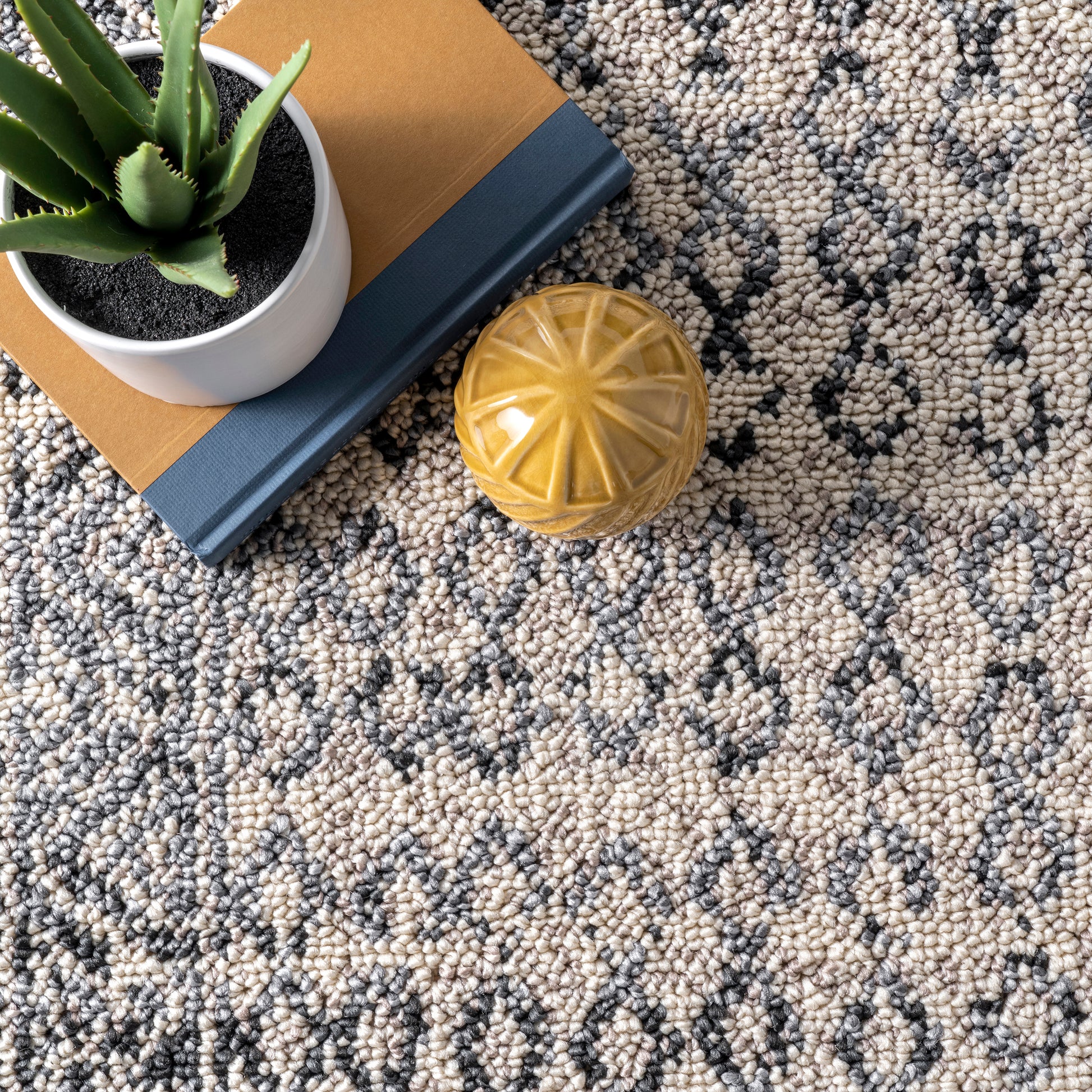 Nuloom Elodie Nel3394B Light Gray Area Rug