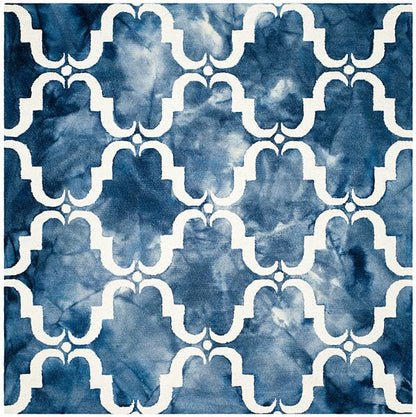 Safavieh Dip Dye Ddy536N Navy / Ivory Geometric Area Rug