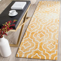 Safavieh Dip Dye Ddy538H Gold / Ivory Geometric Area Rug