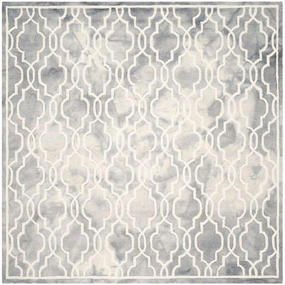 Safavieh Dip Dye Ddy539C Grey / Ivory Geometric Area Rug