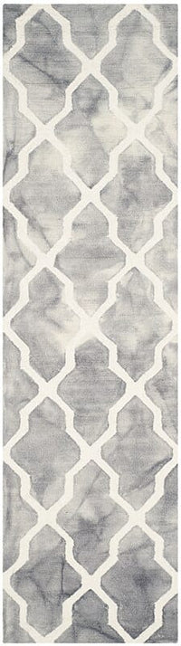 Safavieh Dip Dye Ddy540C Grey / Ivory Geometric Area Rug