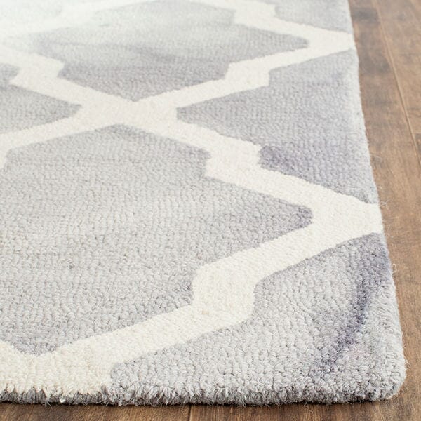 Safavieh Dip Dye Ddy540C Grey / Ivory Geometric Area Rug