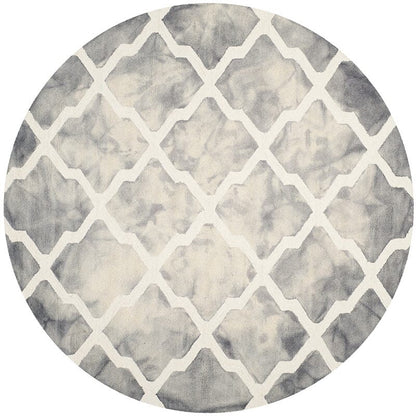 Safavieh Dip Dye Ddy540C Grey / Ivory Geometric Area Rug