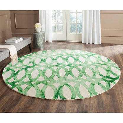 Safavieh Dip Dyed Ddy675B Ivory / Green Geometric Area Rug