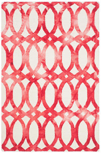 Safavieh Dip Dyed Ddy675C Ivory / Red Geometric Area Rug