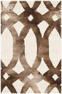 Safavieh Dip Dyed Ddy675E Ivory / Chocolate Geometric Area Rug