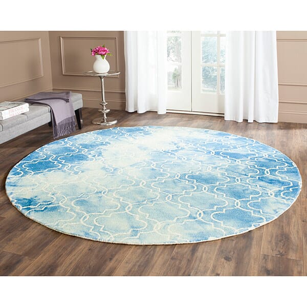 Safavieh Dip Dye Ddy676G Blue / Ivory Geometric Area Rug