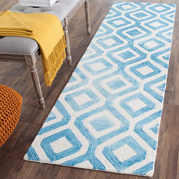 Safavieh Dip Dyed Ddy679A Ivory / Blue Geometric Area Rug