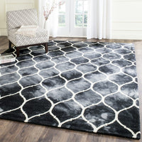 Safavieh Dip Dye Ddy685J Graphite / Ivory Geometric Area Rug