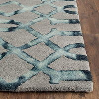 Safavieh Dip Dye Ddy712B Grey / Charcoal Geometric Area Rug