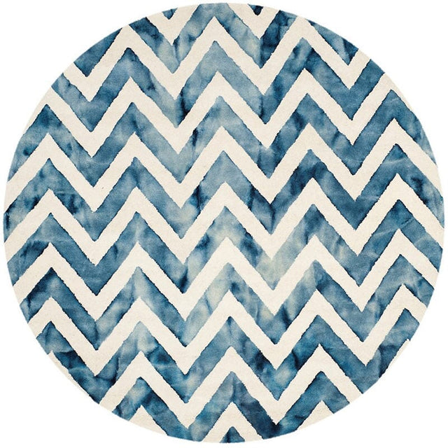 Safavieh Dip Dye Ddy715P Ivory / Navy Chevron Area Rug