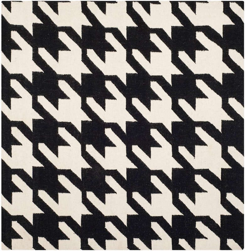 Safavieh Dhurries Dhu570A Black / Ivory Geometric Area Rug