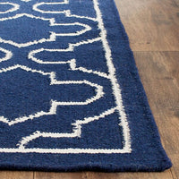 Safavieh Dhurries Dhu625D Navy / Ivory Geometric Area Rug