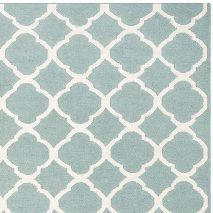 Safavieh Dhurries Dhu627A Blue / Ivory Geometric Area Rug