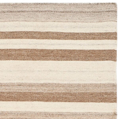 Safavieh Dhurries Dhu631A Natural / Camel Striped Area Rug