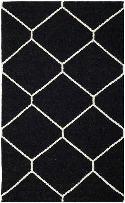 Safavieh Dhurries Dhu635A Black / Ivory Geometric Area Rug