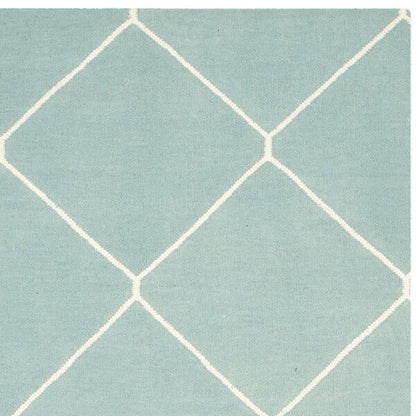 Safavieh Dhurries Dhu635C Light Blue / Ivory Geometric Area Rug