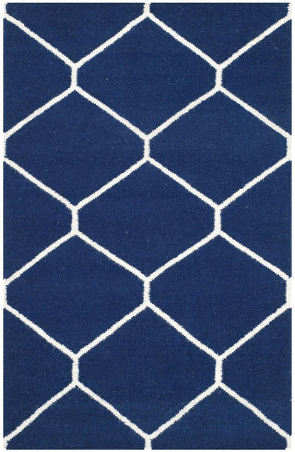 Safavieh Dhurries Dhu635D Navy / Ivory Geometric Area Rug