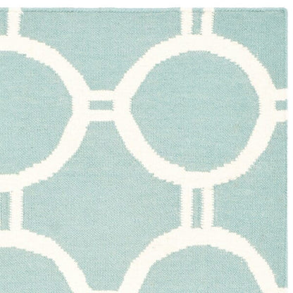 Safavieh Dhurries Dhu636C Light Blue / Ivory Geometric Area Rug