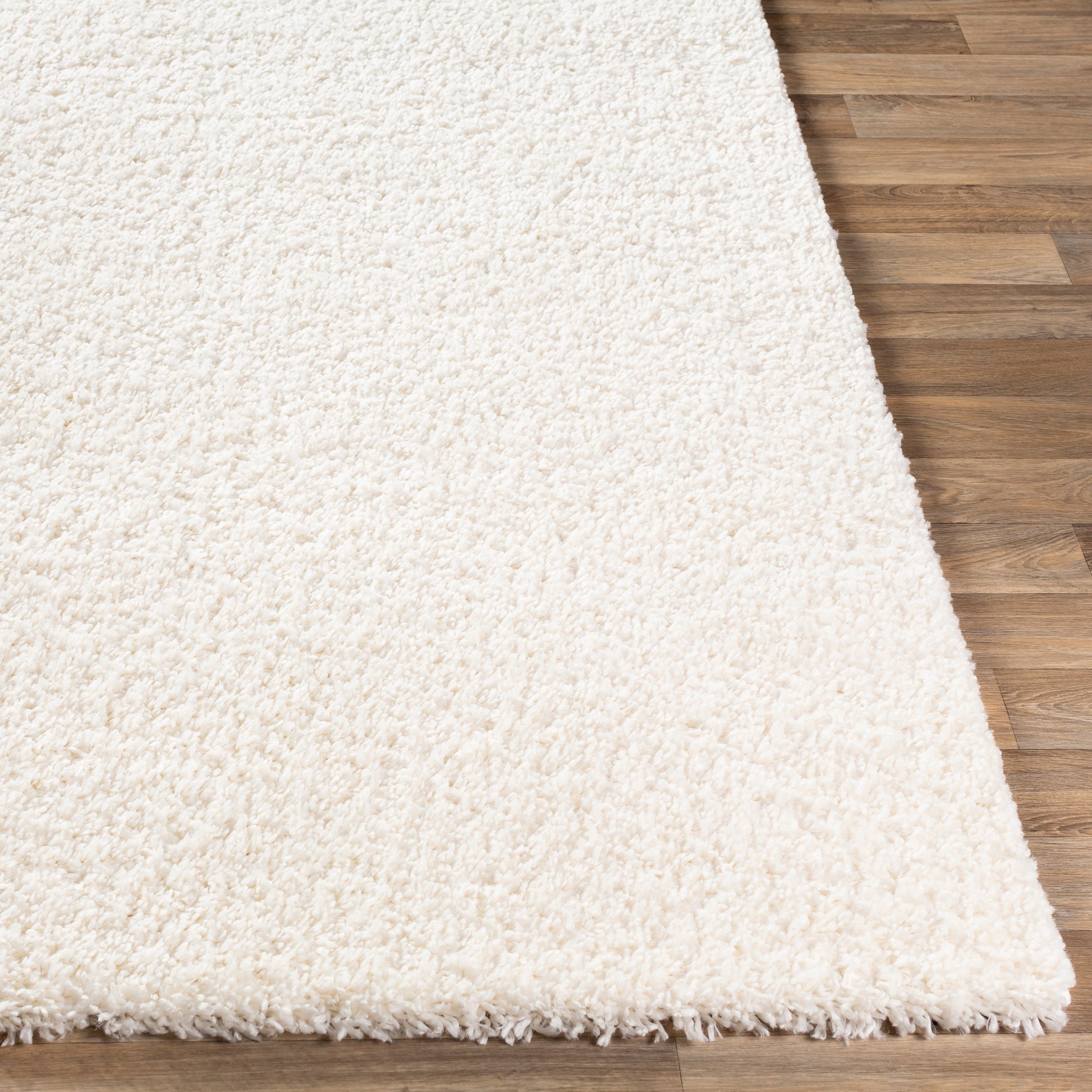 Surya Deluxe Shag Dxs-2300 White Area Rug