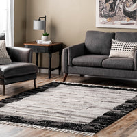 Nuloom Carla Bordered Nca2343A Black Area Rug