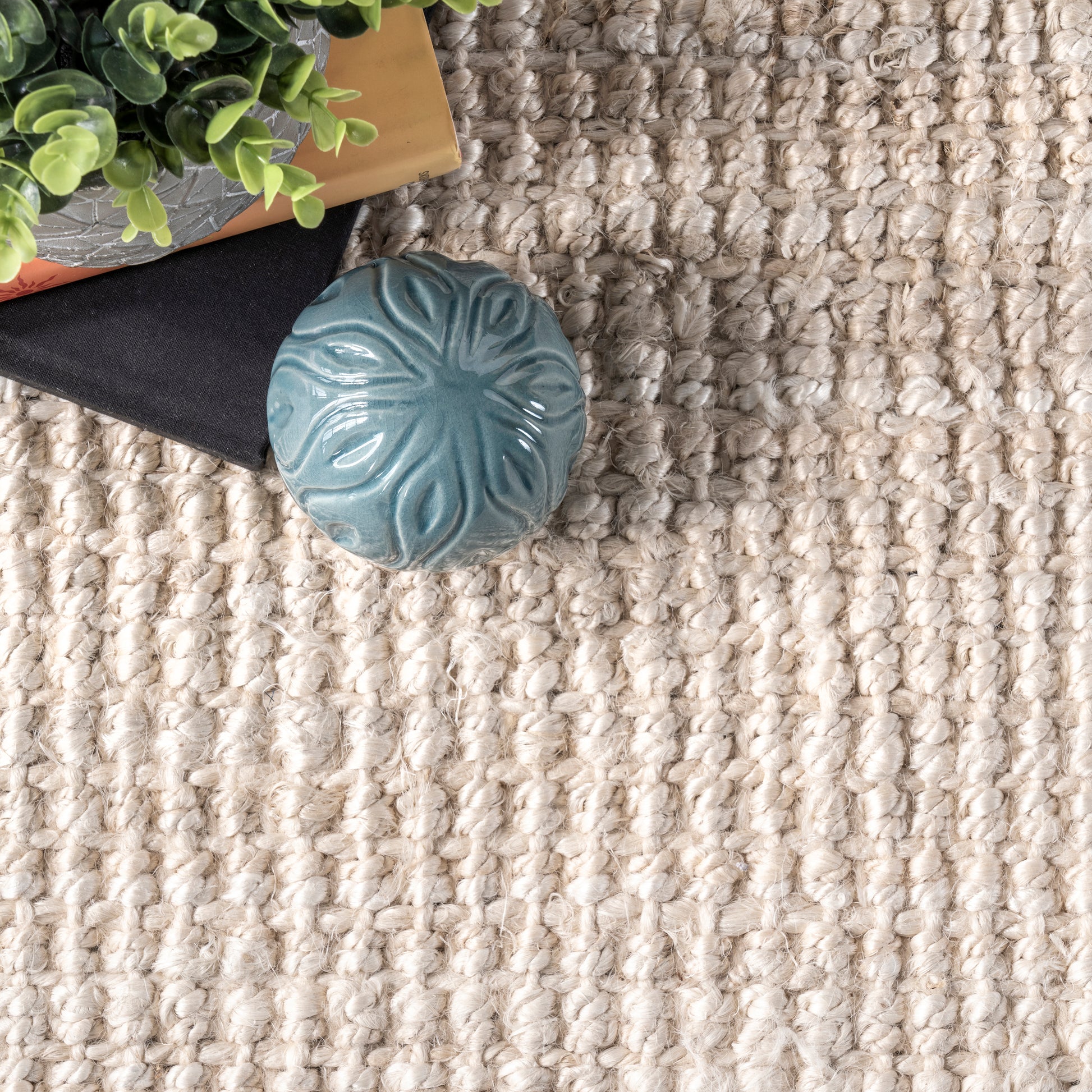 Nuloom Ashli Solid Farmhouse Nas1619B Off White Area Rug