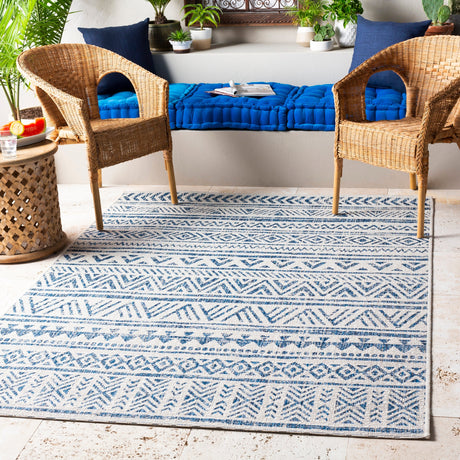 Surya Eagean Eag-2335 Blue, Navy Rug.