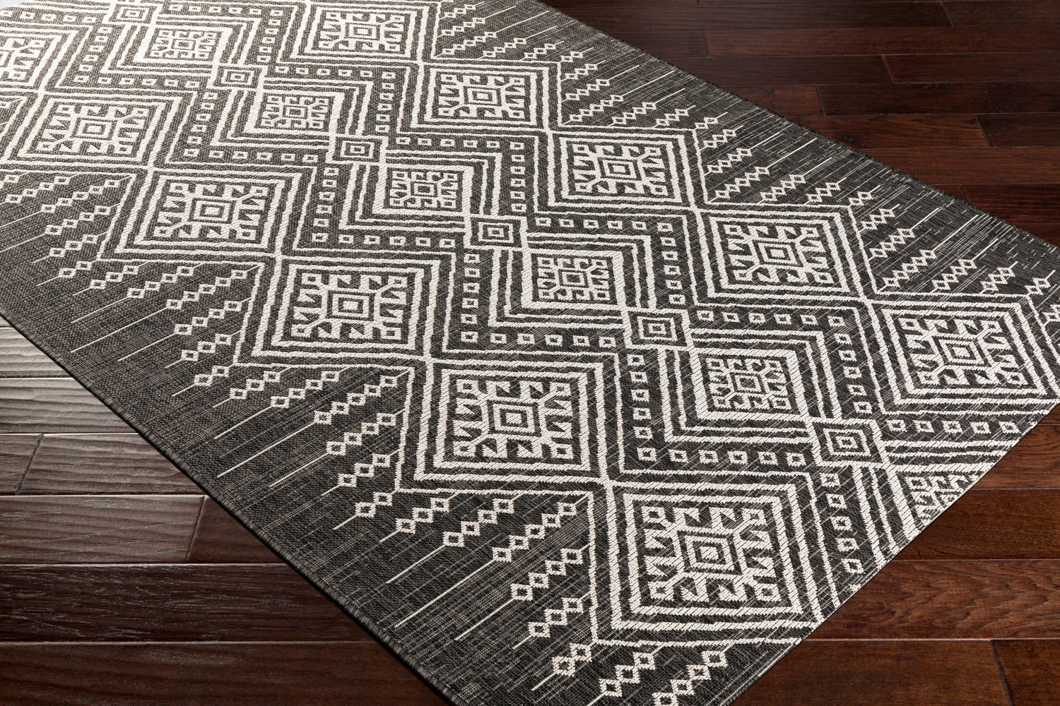 Surya Eagean Eag-2338 Black, White Rugs.