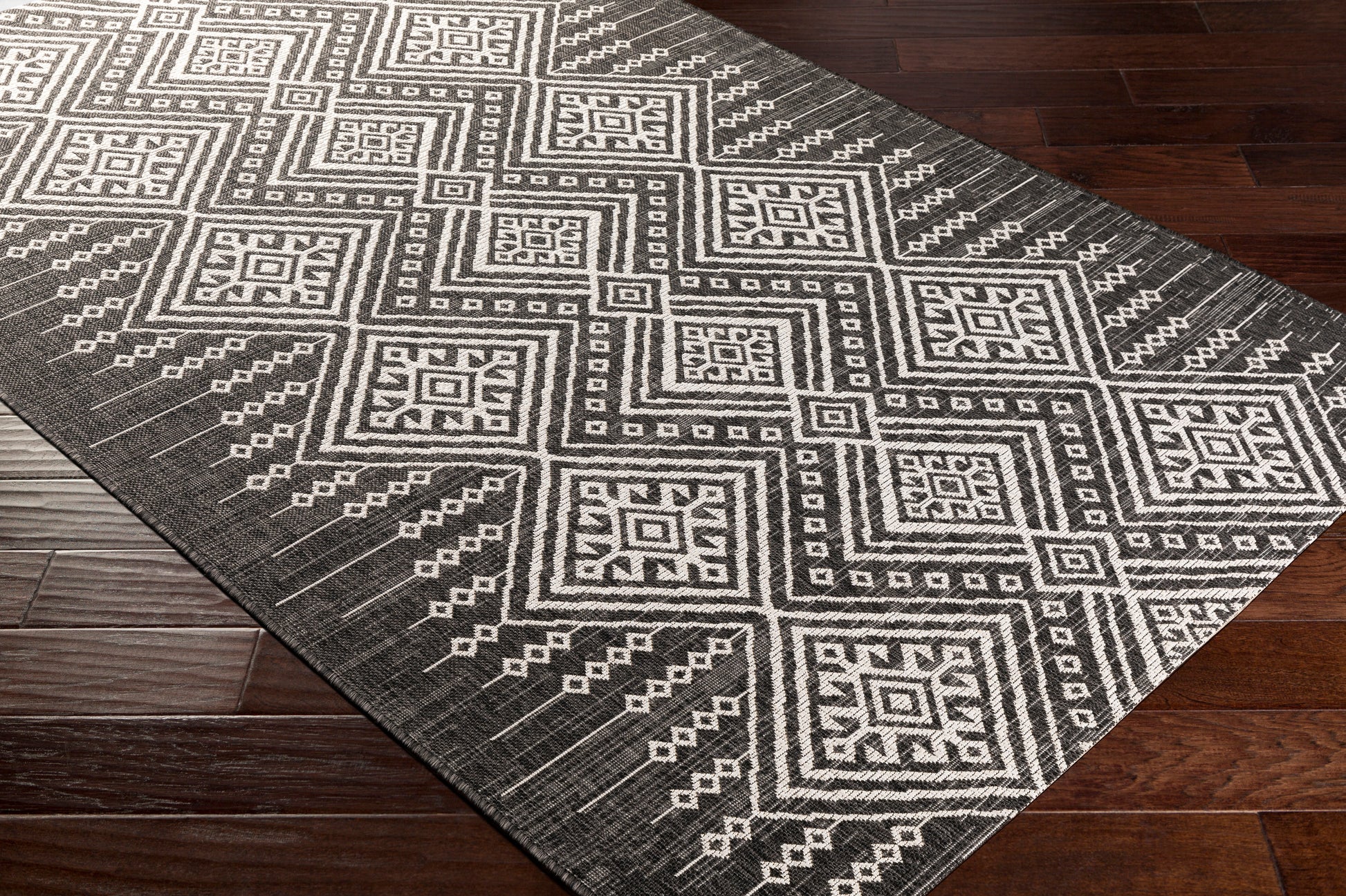 Surya Eagean Eag-2338 Black, White Area Rug