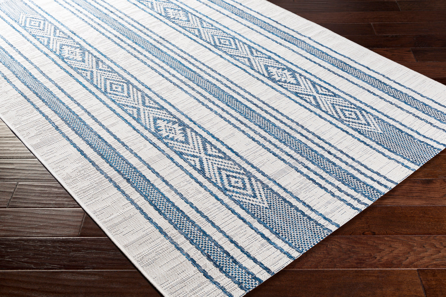 Surya Eagean Eag-2351 Bright Blue, Navy, Pale Blue, White Rugs.