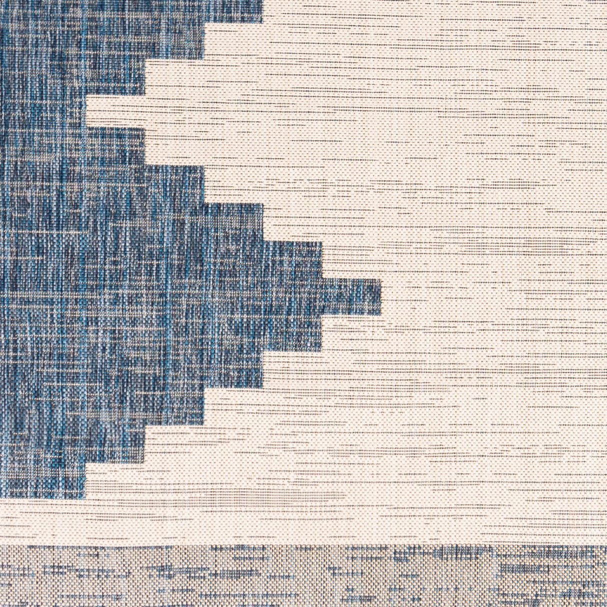 Surya Eagean Eag-2355 Bright Blue, White, Navy, Pale Blue Rugs.