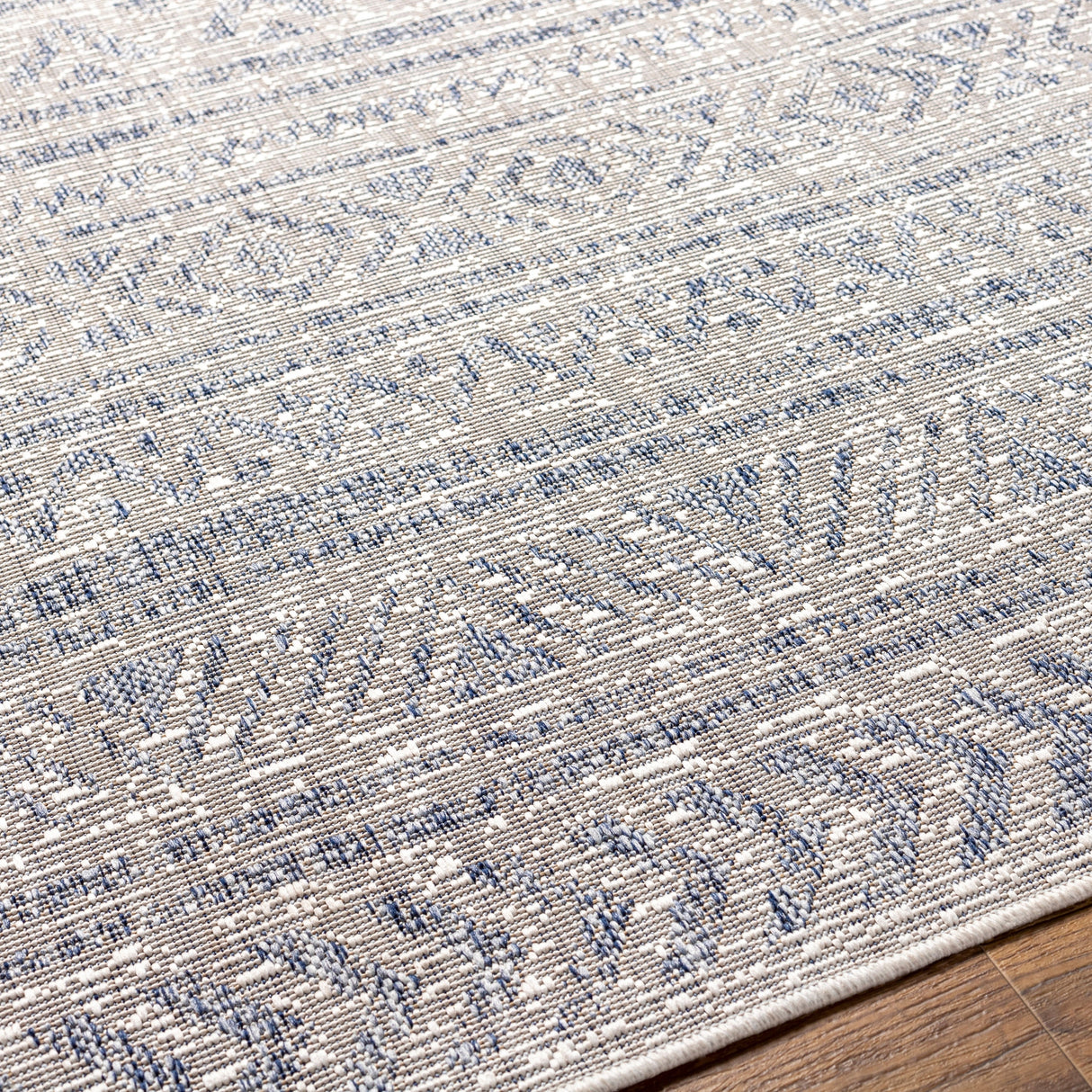 Surya Eagean Eag-2405 Navy, Blue Rug.