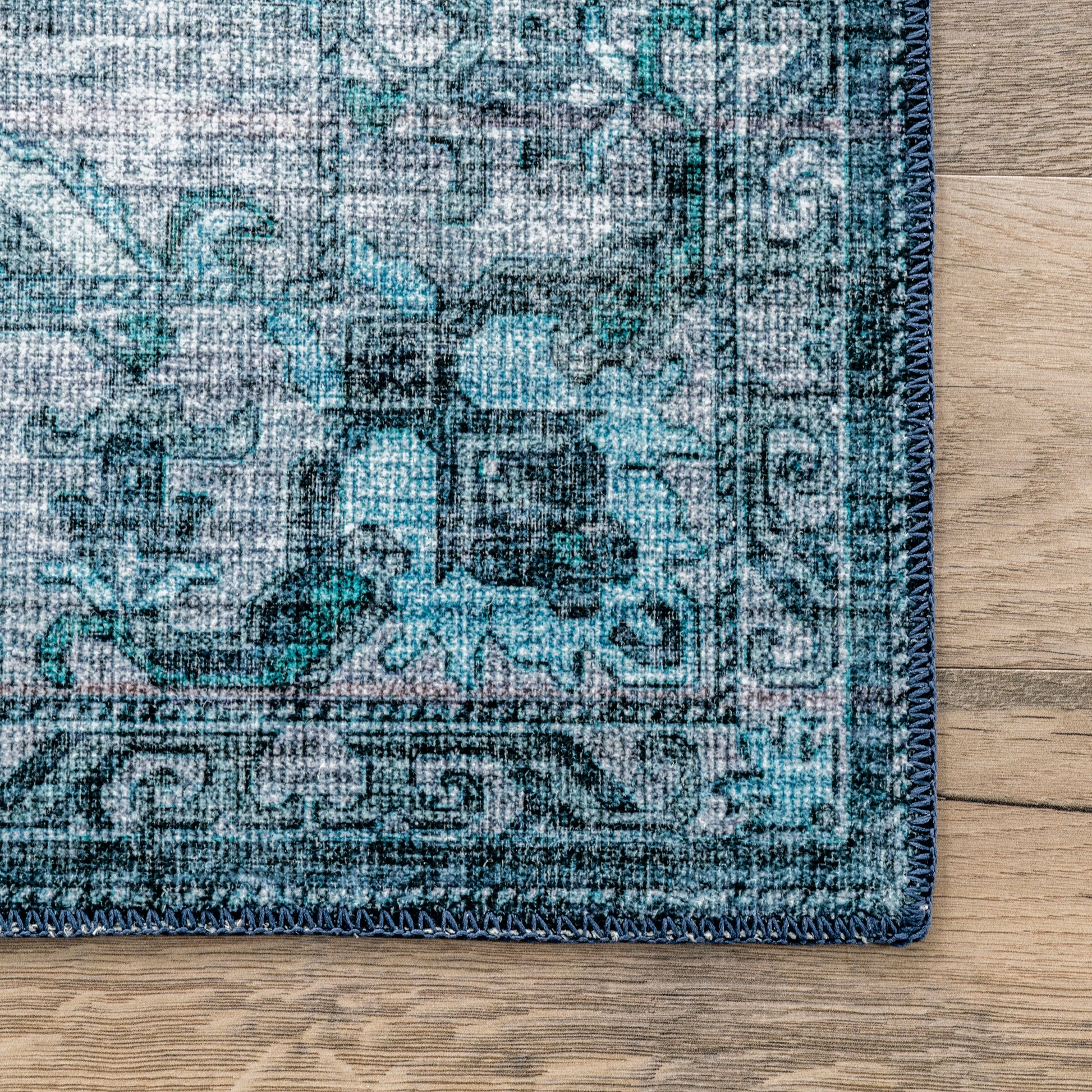 AreaRugs.com Wavaj Nwa1108A Blue Area Rug