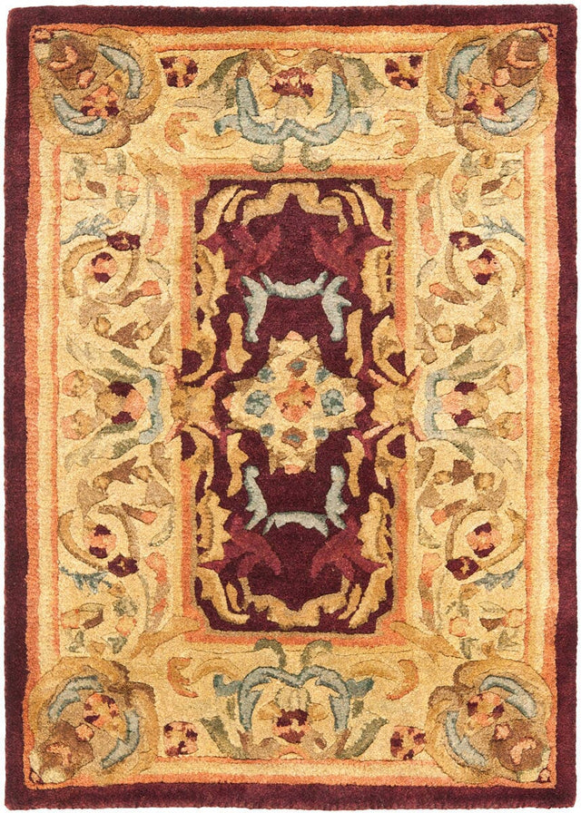 Safavieh Empire em422a Burgundy / Gold Area Rug