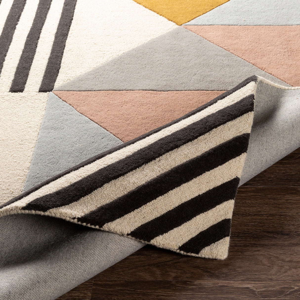 Surya Emma Emm-2302 Cream, Light Gray, Mustard, Camel Rugs.