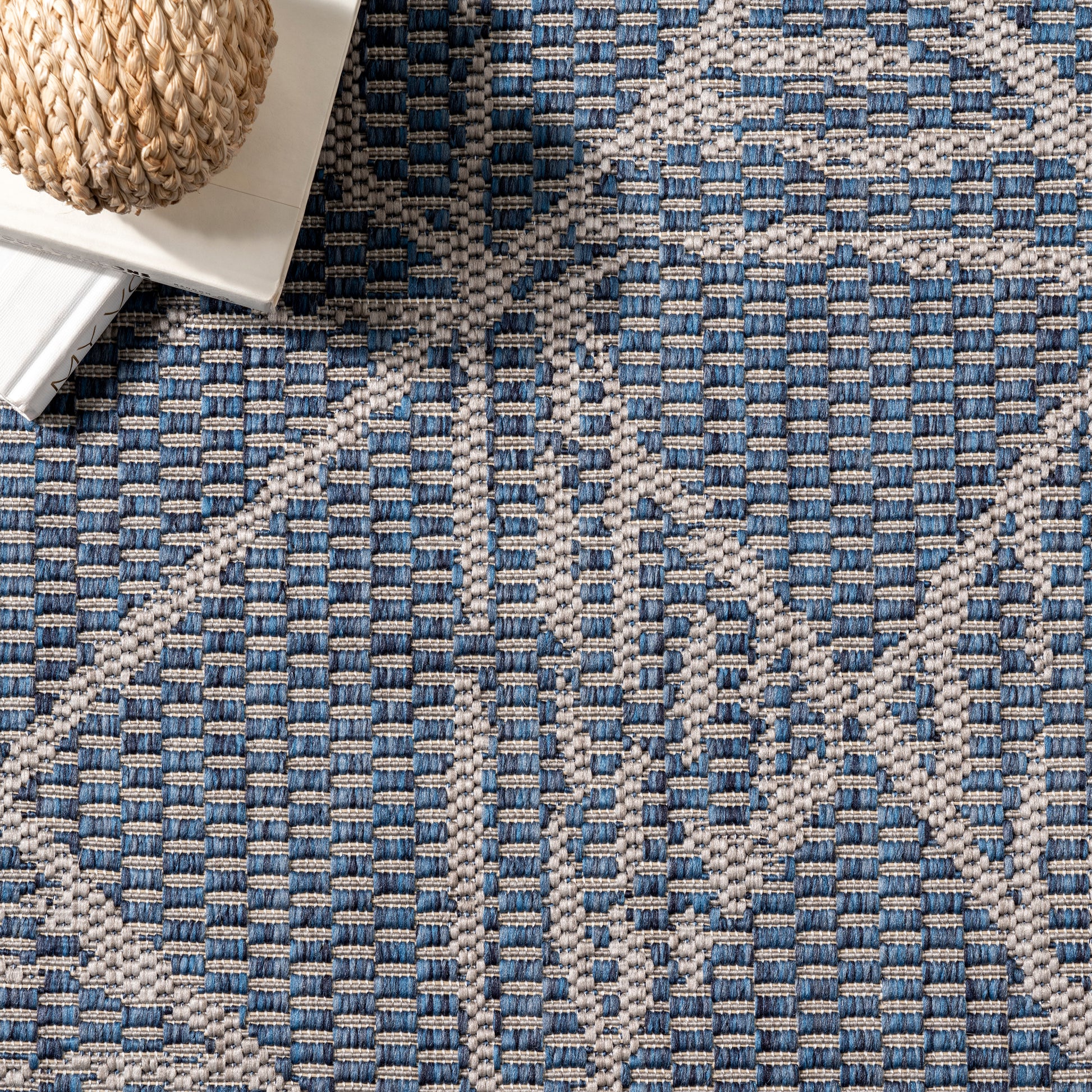 Nuloom Marlow Aztec Nma1781A Blue Area Rug