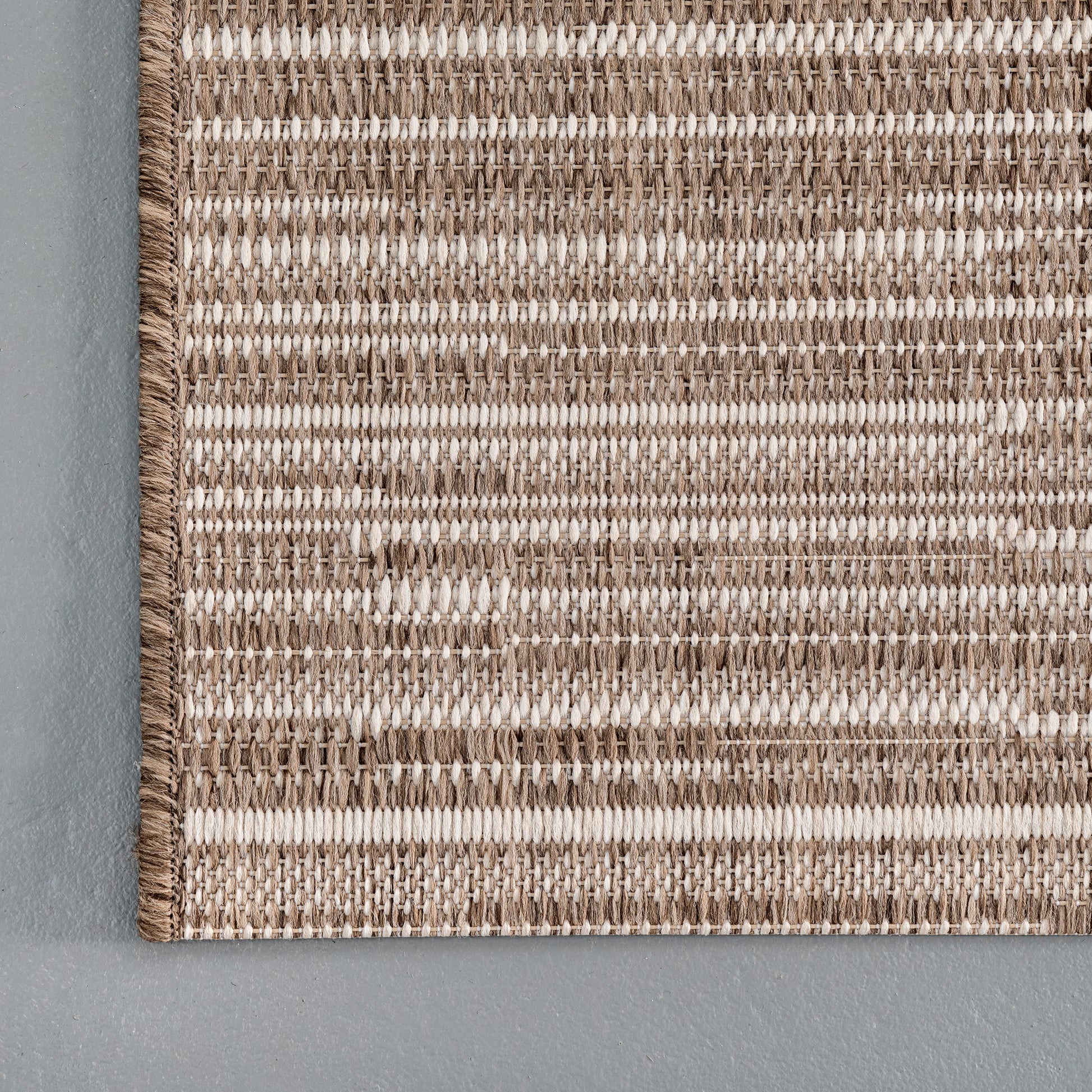 Nuloom Shirlene Stripes Nsh2855A Beige Area Rug