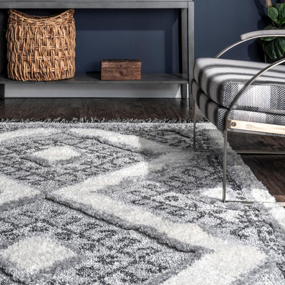 Nuloom Aviana Tribal Trellis Nav2933A Gray Area Rug