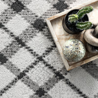 AreaRugs.com Wavaj Nwa1283A Gray Area Rug