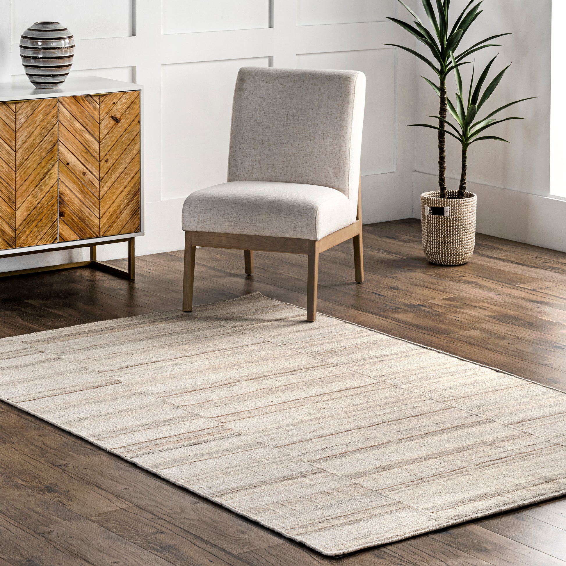 Nuloom Karmen Nka2794A Beige Area Rug