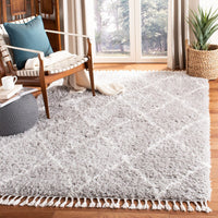 Safavieh Flokati Flk313F Light Grey / Ivory Moroccan Area Rug