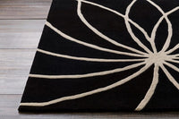 Surya Forum fm-7072 Black / White Area Rug