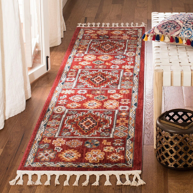 Safavieh Farmhouse Fmh814Q Red / Ivory Bohemian Area Rug