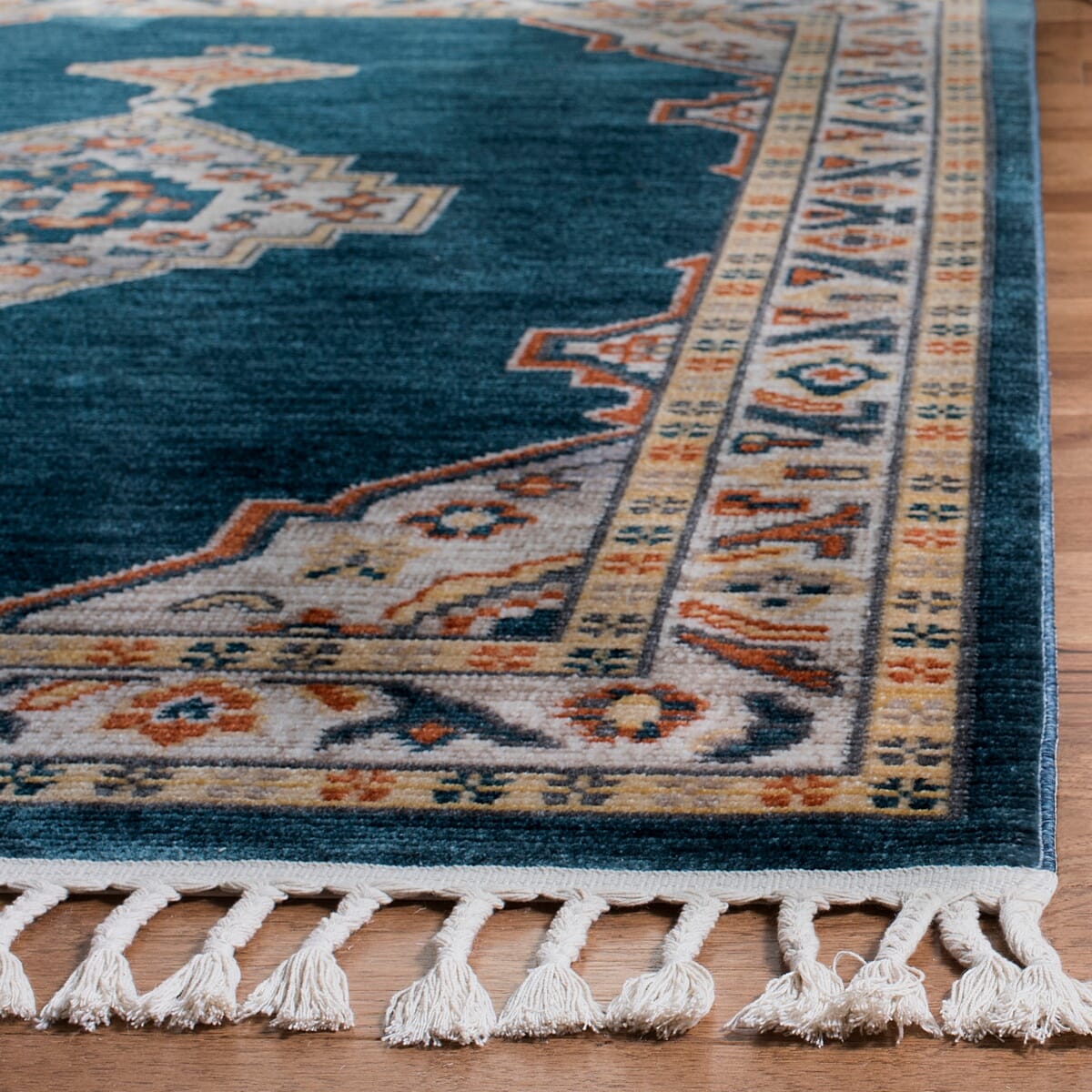 Safavieh Farmhouse Fmh830N Cream / Navy Area Rug