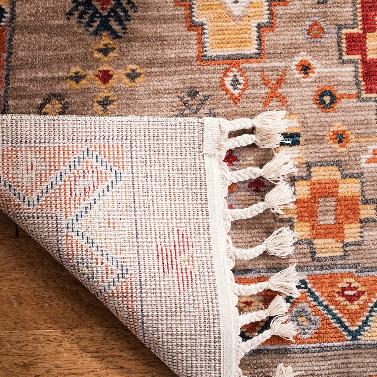 Safavieh Farmhouse Fmh848E Taupe / Orange Southwestern Area Rug