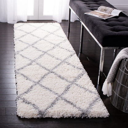 Safavieh Fontana Shag Fnt815A Cream / Grey Shag Area Rug