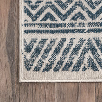 Nuloom Chloe Tribal Motif Banded Nch1729A Blue Area Rug