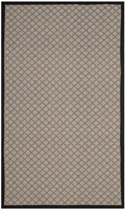 Safavieh Four Seasons Frs652A Ivory / Black Bordered Area Rug