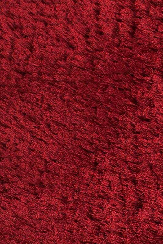 Chandra Giulia Giu-27807 Red Shag Area Rug